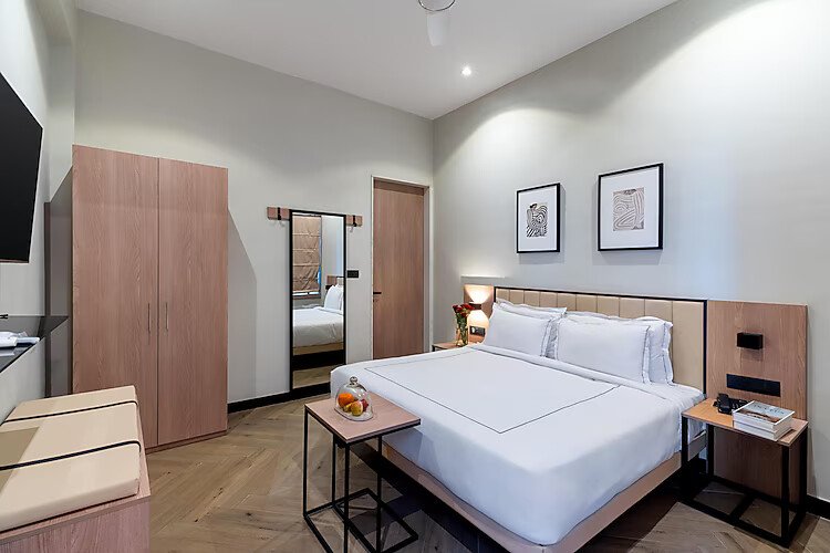 Executive Room blue chip
