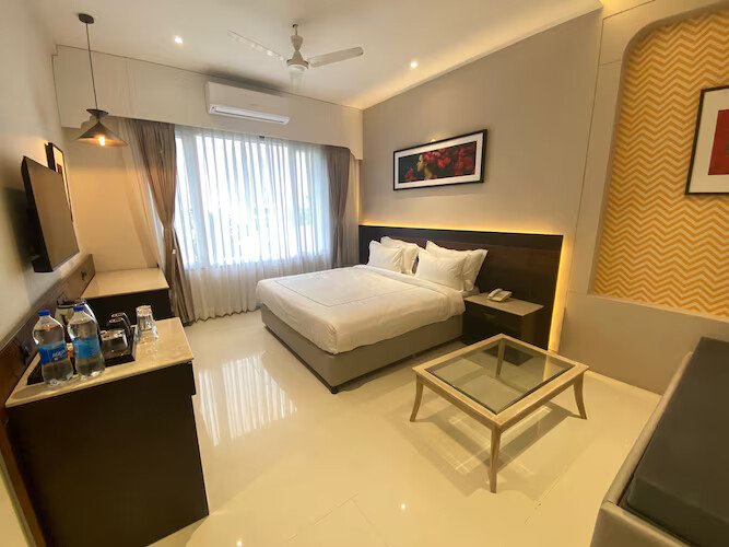 Premium Family Room City Connect