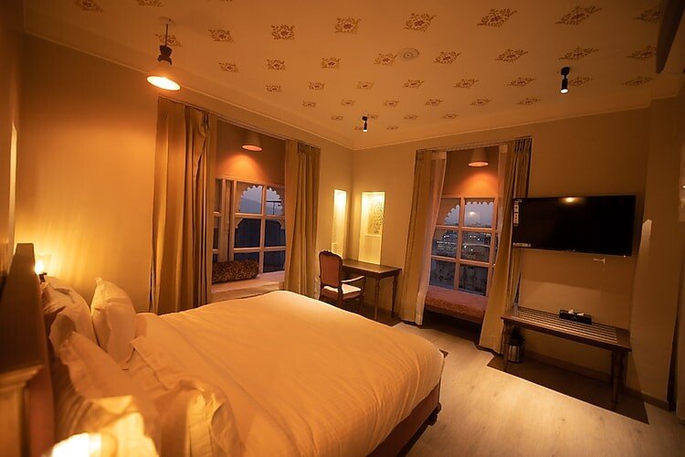 4 Laal Ghat Premium Room OTC By Lal Ghat