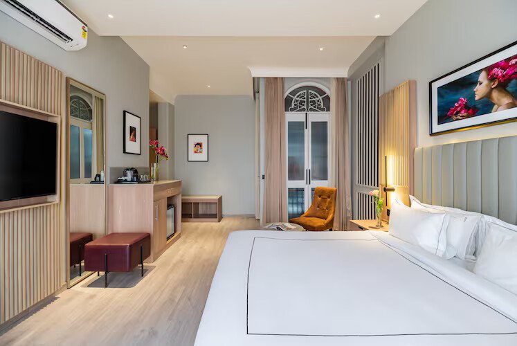 Courtyard Rooms City View With Bath Tub
