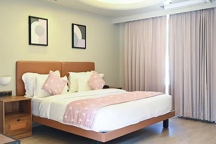 Executive Room Red Pier